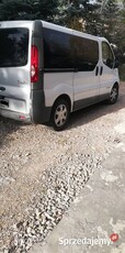 Renault Trafic 2.0 2009 9 osobowy