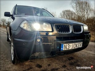 SUV BMW X3 2.0d (xDrive 4x4, skóry, xenon)