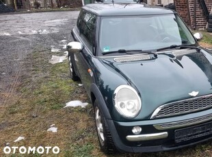 Używany MINI ONE 2003