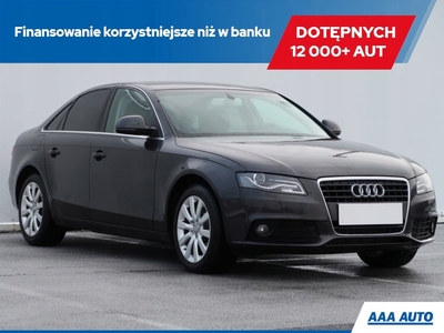 Audi A4 B8 Limousine 2.0 TDI 143KM 2009