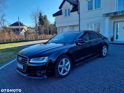 Audi A8 4.2 TDI DPF (clean diesel) quattro tiptronic