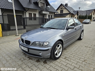 BMW Seria 3 318i