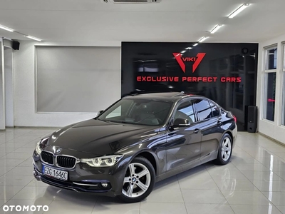 BMW Seria 3 330e Sport Line sport