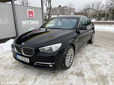 BMW Seria 5 530d xDrive Luxury Line