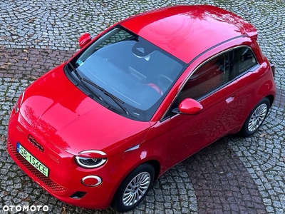Fiat 500 (RED)
