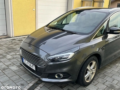 Ford S-Max 2.0 TDCi Titanium