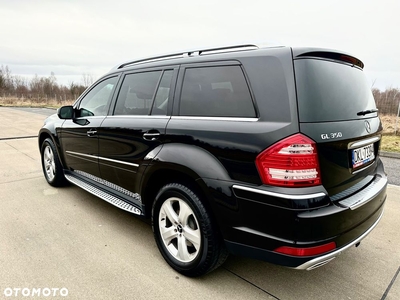 Mercedes-Benz GL 350 BlueTEC 4Matic 7G-TRONIC