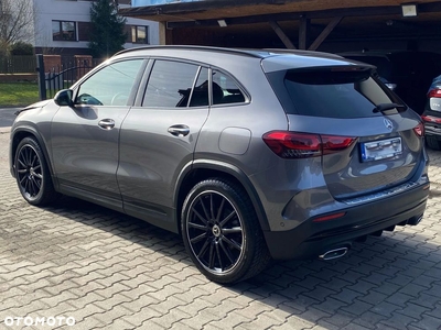 Mercedes-Benz GLA 200 AMG Line