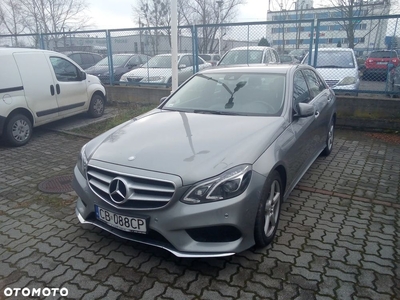 Mercedes-Benz Klasa E 220 CDI BlueEff Elegance