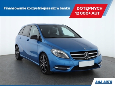 Mercedes Klasa B W246 Sports Tourer 180 CDI BlueEFFICIENCY 109KM 2013