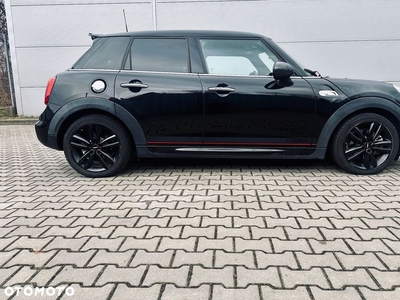 MINI Cooper S John Works Trim sport