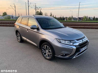 Mitsubishi Outlander 2.4 4WD CVT Intense