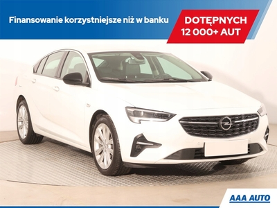 Opel Insignia II Grand Sport Facelifting 2.0 Diesel 174KM 2021