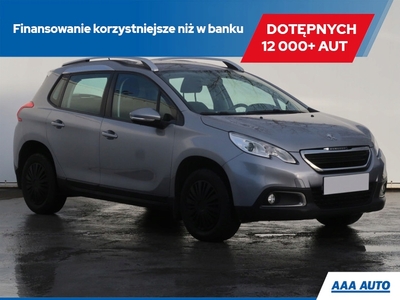 Peugeot 2008 I SUV 1.2 VTi 82KM 2014