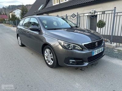 Peugeot 308 II