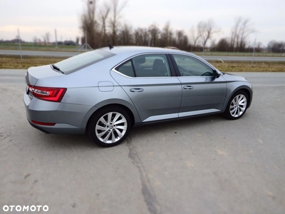 Skoda Superb 1.5 TSI ACT Style DSG