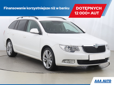 Skoda Superb II Kombi 2.0 TDI CR DPF 140KM 2011