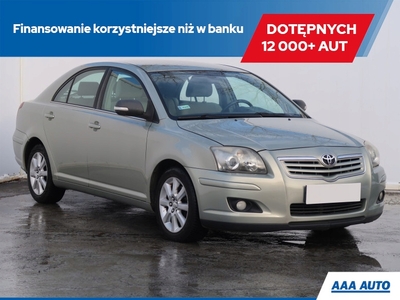 Toyota Avensis II Hatchback 2.0 D-4D 126KM 2007