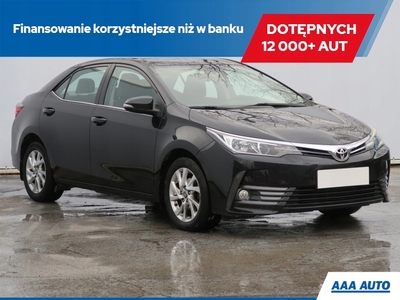 Toyota Corolla XI Sedan 1.6 Valvematic 132KM 2016