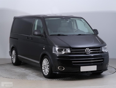 Volkswagen Caravelle , L1H1, 7 Miejsc