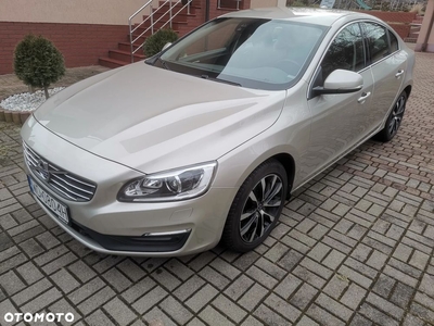 Volvo S60 T4 Drive-E Momentum