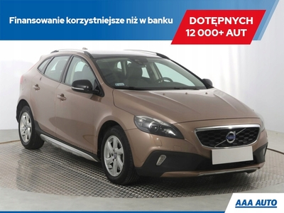 Volvo V40 II Cross Country 2.0 T4 180KM 2013