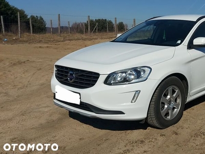 Volvo XC 60 D4 Drive-E Momentum