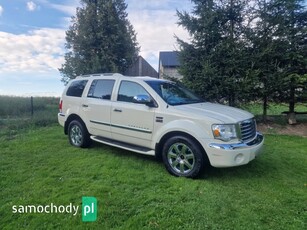 Chrysler Aspen 5.7 4WD