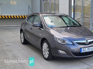 Opel Astra 1.6