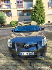 TOYOTA AURIS 1.6 benzyna LPG