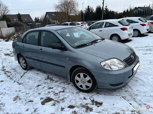 Toyota Corolla 1.4 z gazem, sedan