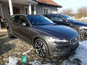 Volvo V60 II