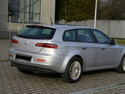 Alfa Romeo 159