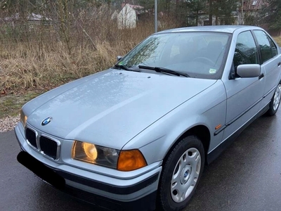 BMW Seria 3 E36 Compact 316 i 102KM 1997