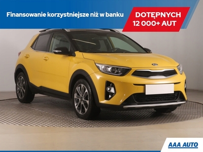 Kia Stonic Crossover 1.4 DOHC 100KM 2018