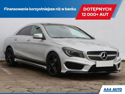 Mercedes CLA C117 Coupe 1.6 200 156KM 2013