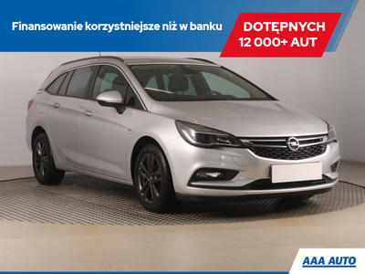 Opel Astra K Sports Tourer 1.4 Turbo 150KM 2017