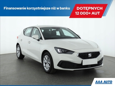 Seat Leon IV Hatchback 1.0 eTSI 110KM 2022