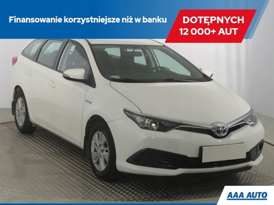 Toyota Auris II Touring Sports Facelifting 1.8 Hybrid 136KM 2018