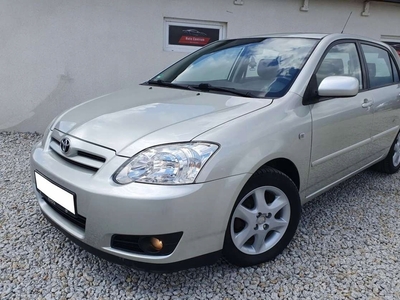 Toyota Corolla IX (E12) Sedan 1.6 i 16V 110KM 2006