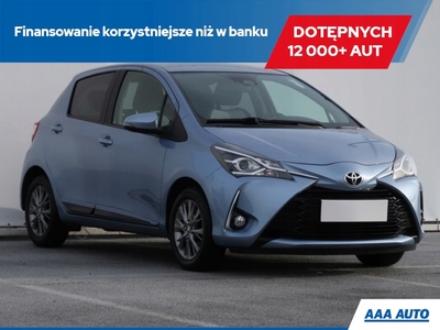 Toyota Yaris III Hatchback 5d Facelifting 2017 1.5 Dual VVT-iE 111KM 2017