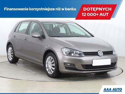 Volkswagen Golf VII Hatchback 3d 1.2 TSI 105KM 2013