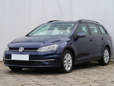 Volkswagen Golf VIII Variant 1.5 eTSI 150KM 2020