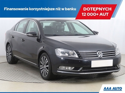 Volkswagen Passat B7 Limousine 2.0 TDI CR BlueMotion 177KM 2014