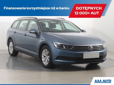 Volkswagen Passat B8 Variant 2.0 TDI BlueMotion SCR 150KM 2017