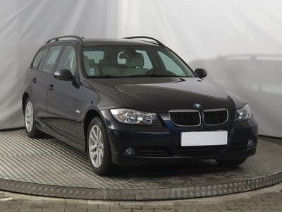 BMW 3 2007 318 i 228403km Kombi