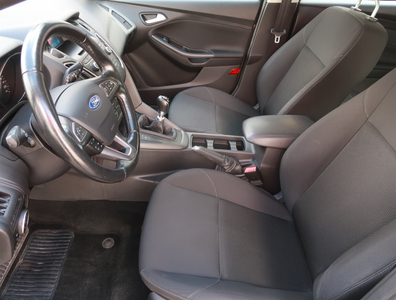 Ford Focus 2015 1.0 EcoBoost 129108km ABS klimatyzacja manualna