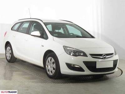 Opel Astra 1.6 113 KM 2015r. (Piaseczno)