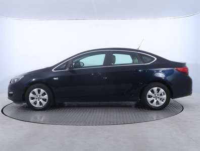 Opel Astra 2018 1.4 T LPG 148634km Sedan