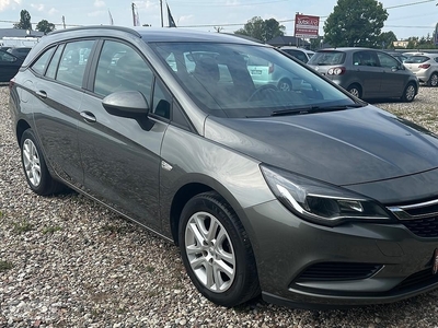 Opel Astra K